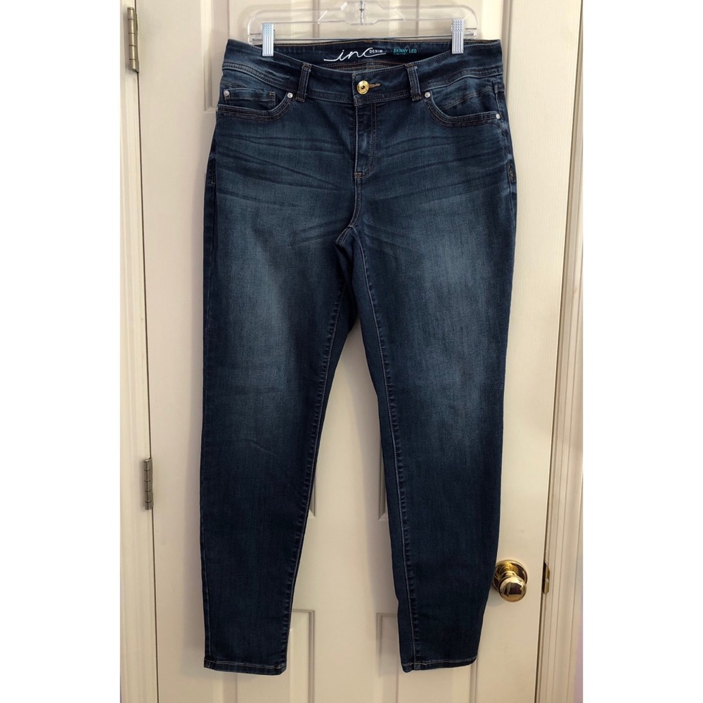 INC Skinny Jeans Curvy Fit